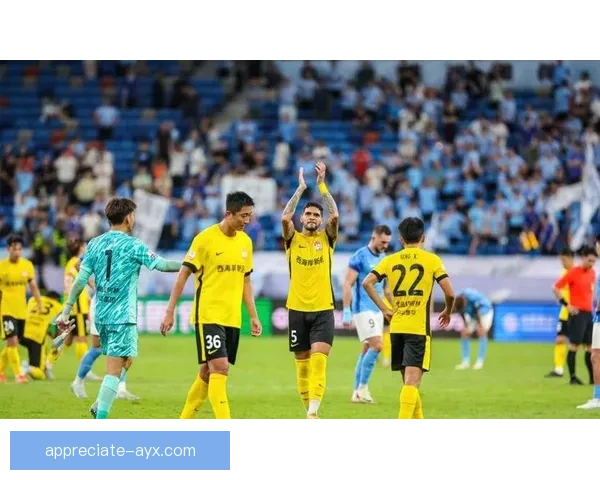 新赛季激战正酣多支豪强争冠格局生变球迷热议赛场风云再起